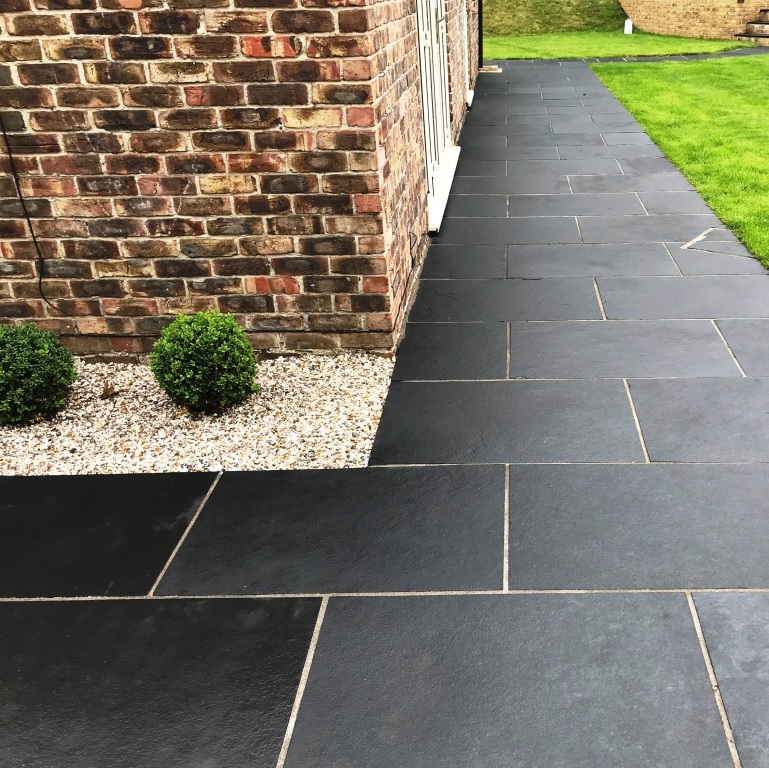 Black Limestone 900x600 Paving Slabs
