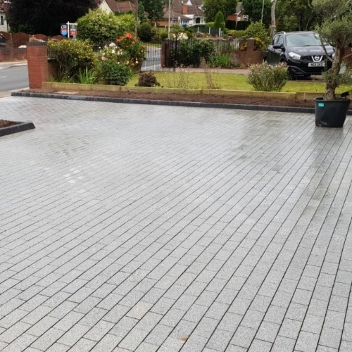 Silver Grey Solid Granite Sawn Cobble Setts 200×10