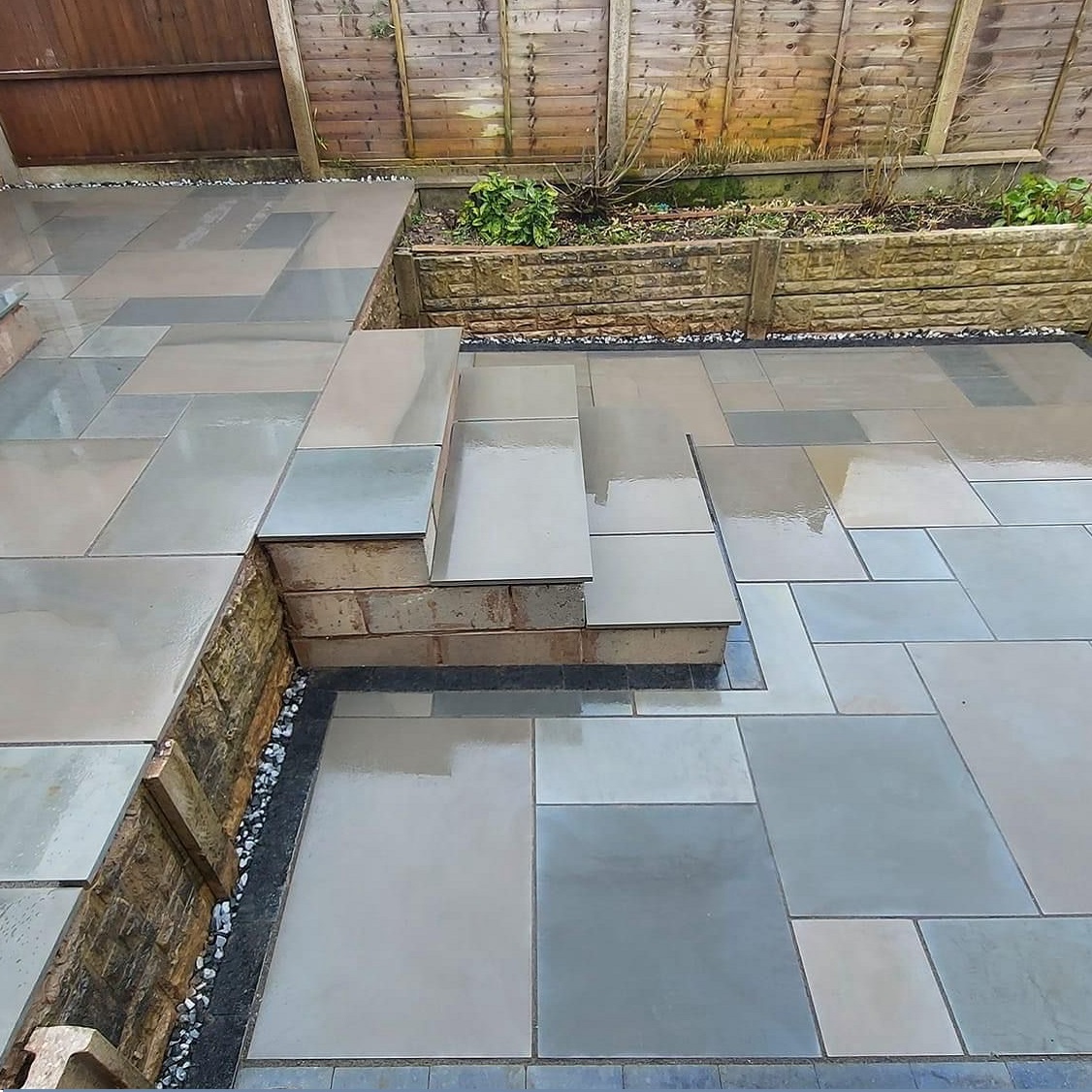 Kandla Grey Smooth Mixed Size Sandstone