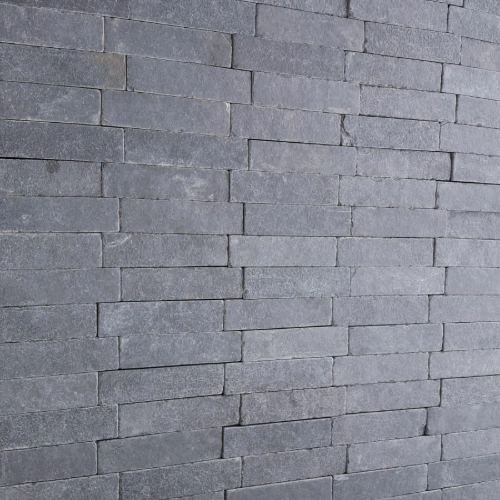 18-Black Limestone Herringbone 200×50 Tumbled Cobble