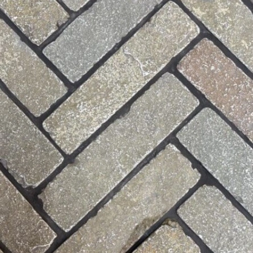 -Yellow Limestone Herringbone 200×50 Tumbled Cobble
