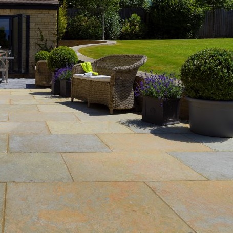 Yellow Limestone 900×600 Brush Tumbled Paving Slabs